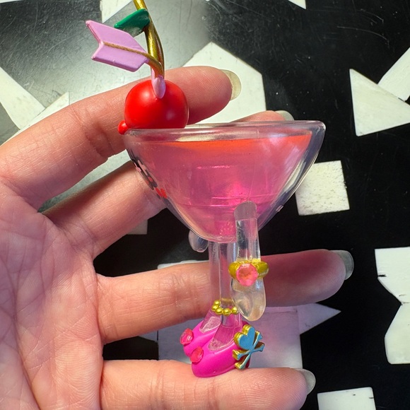 tokidoki Boozy Besties CHERRY BOMB - Picture 3 of 5